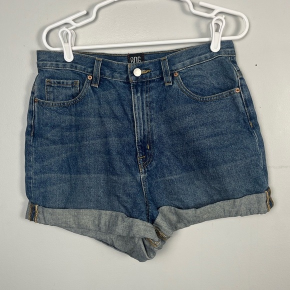 BDG Pants - Urban Outfitters BDG Shorts Womens Sz 31 Blue Cotton Mom High Rise Cuffed Jeans